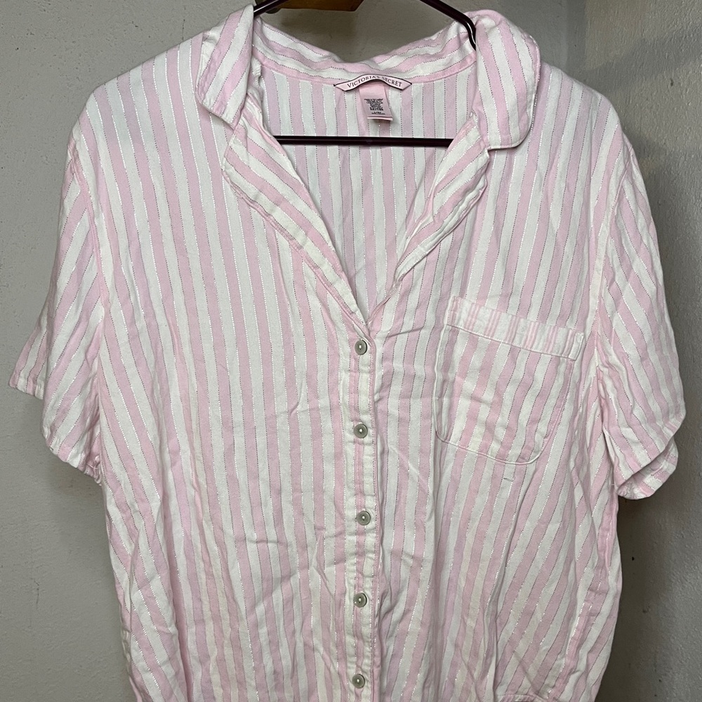 Victoria’s Secret pink plaid pajama top size Large